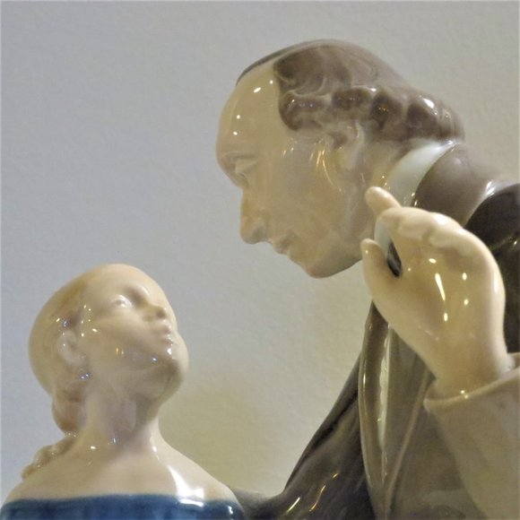 Vintage Porcelain Figurine B&G Bing & Grondahl Hans Christian Andersen Denmark - Picture 6 of 8